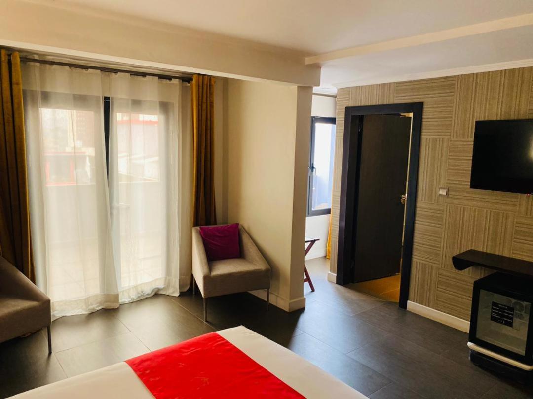 Boun'S Hotel 야운데 외부 사진