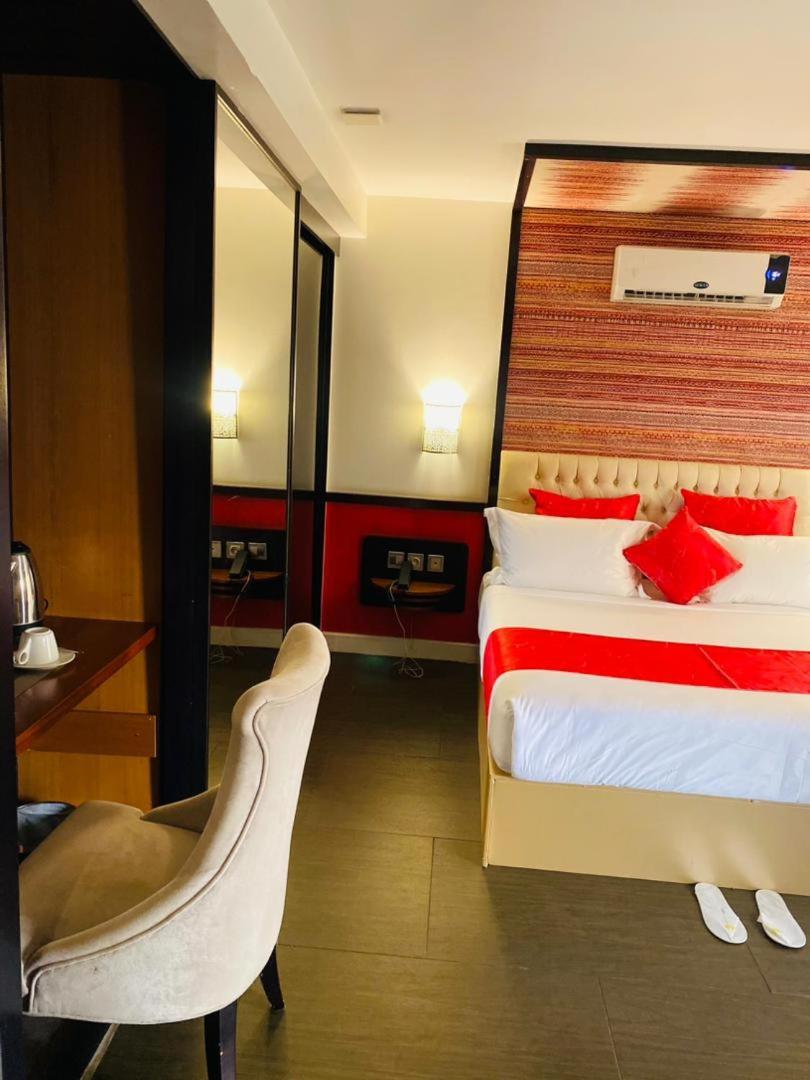Boun'S Hotel 야운데 외부 사진