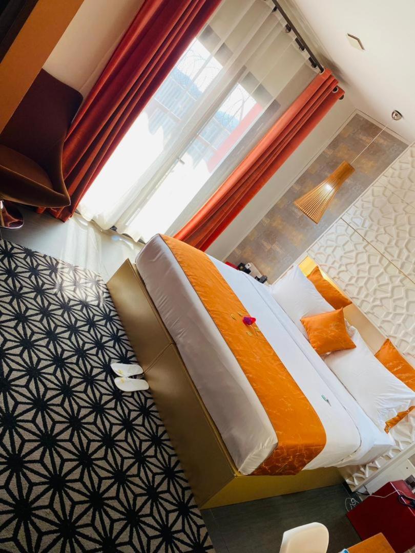 Boun'S Hotel 야운데 외부 사진